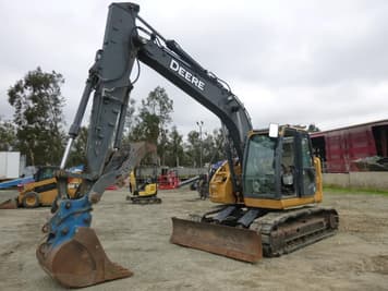 Main image John Deere 135G